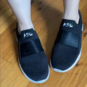 APL techloom bliss trainers black